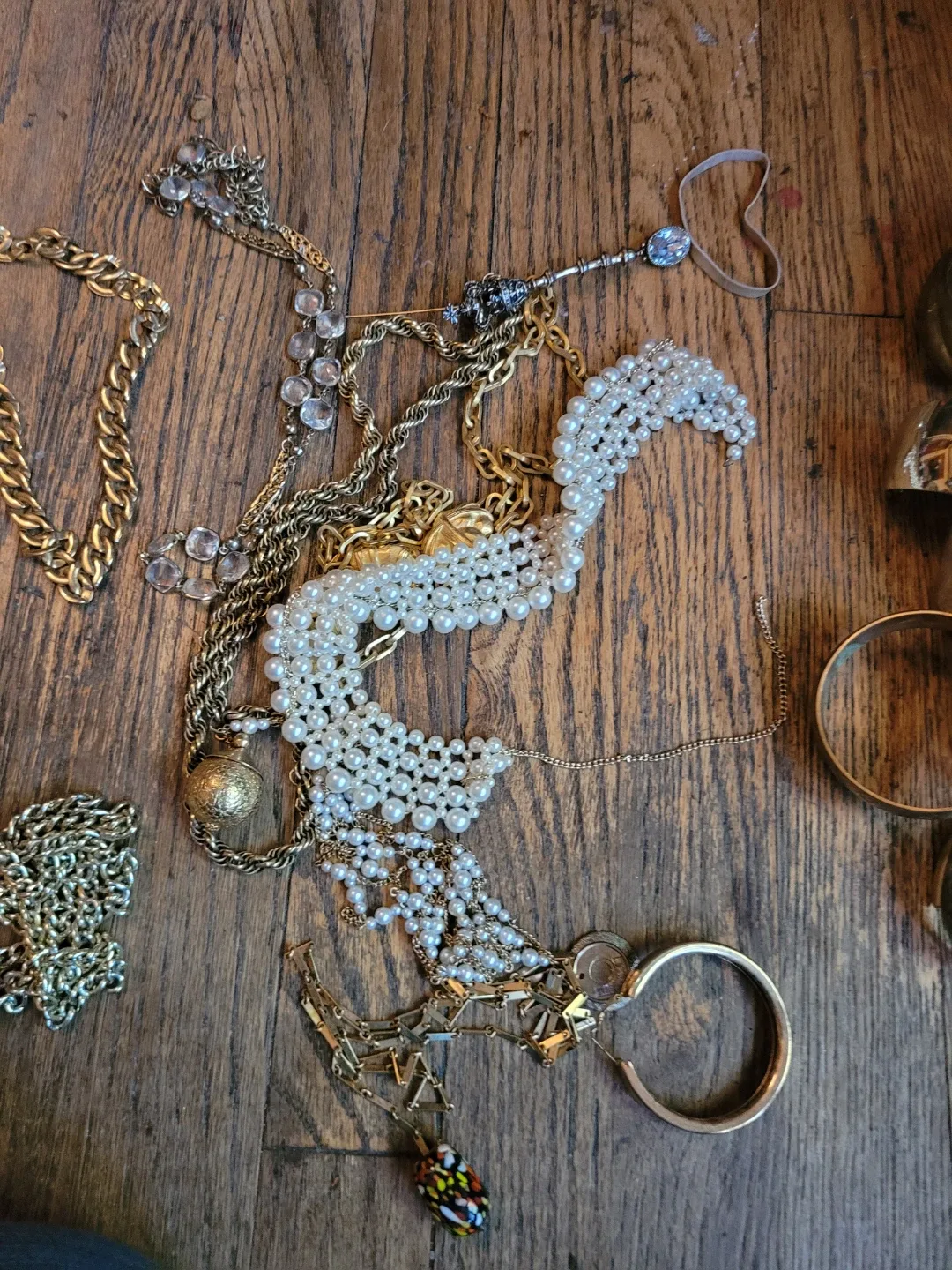 Assorted Vintage Jewelry Lot - photo 2