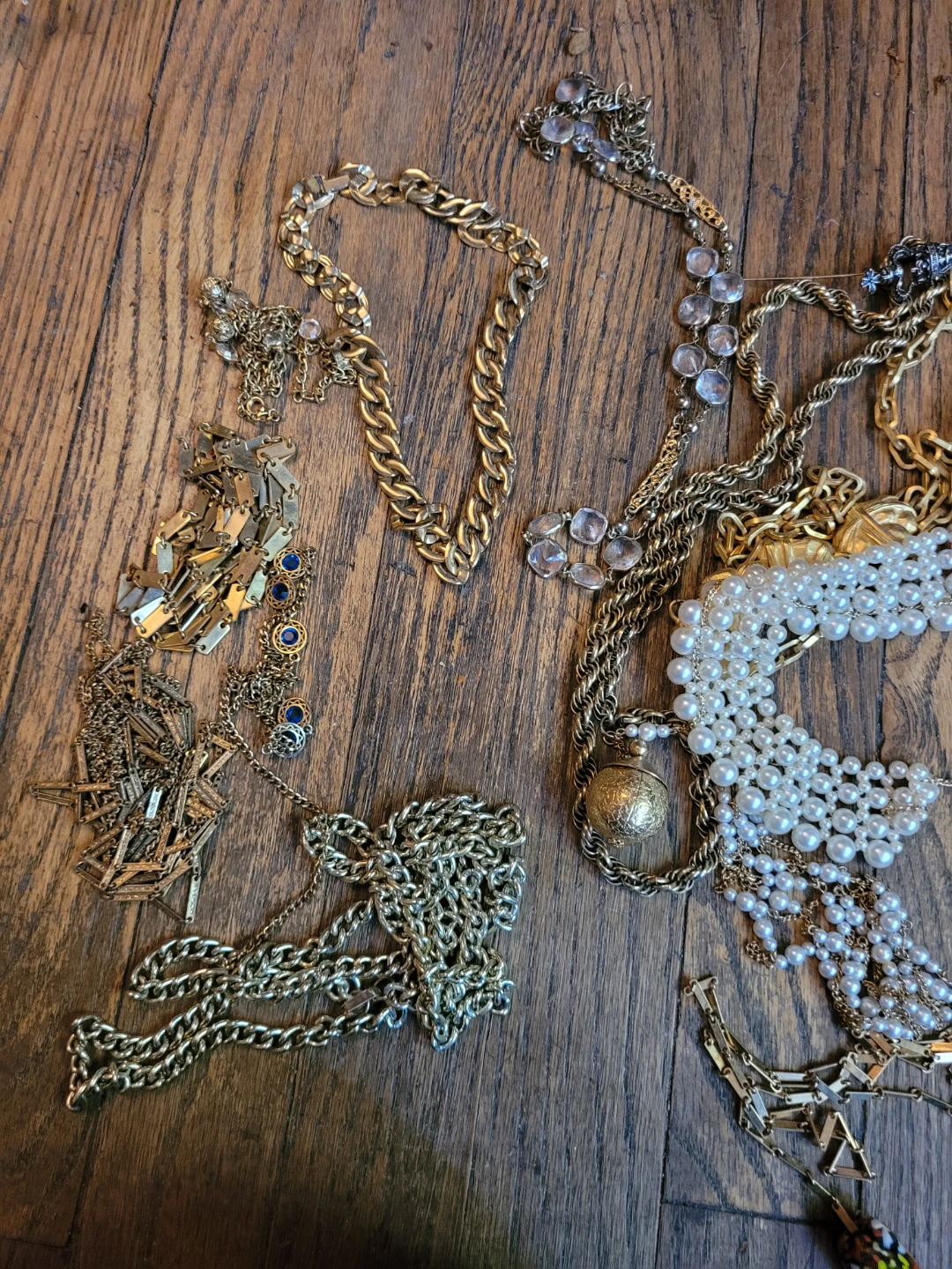 Assorted Vintage Jewelry Lot - photo 3