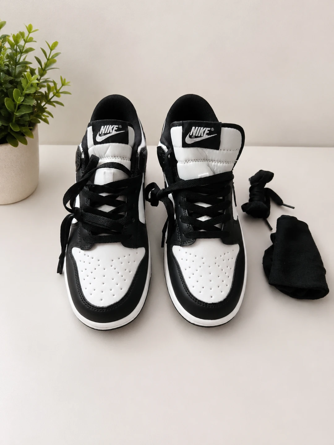 Nike Dunk Low "Panda" Shoes