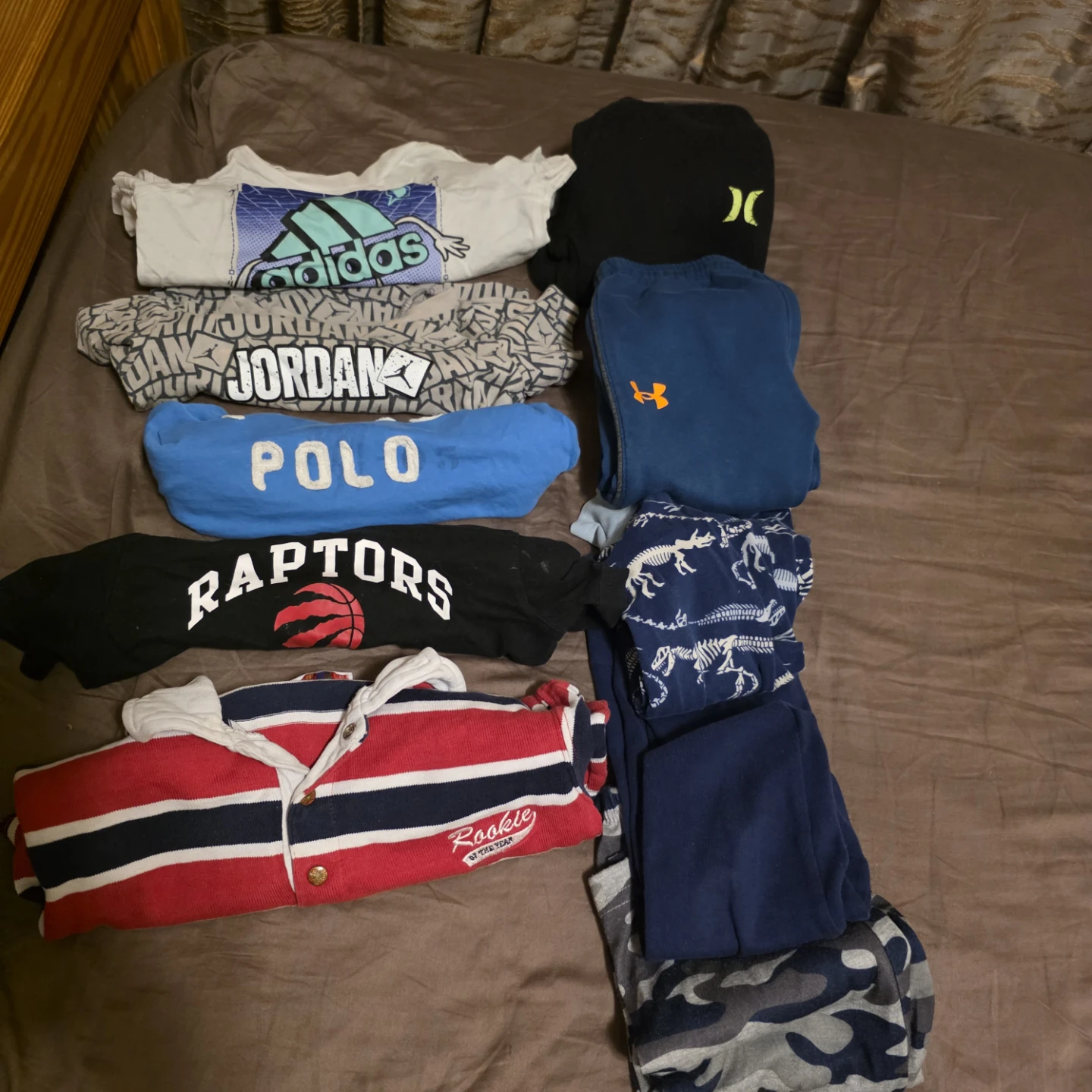 2t Boys' Assorted T-Shirts and Pants 10 piece Bundle - photo 2