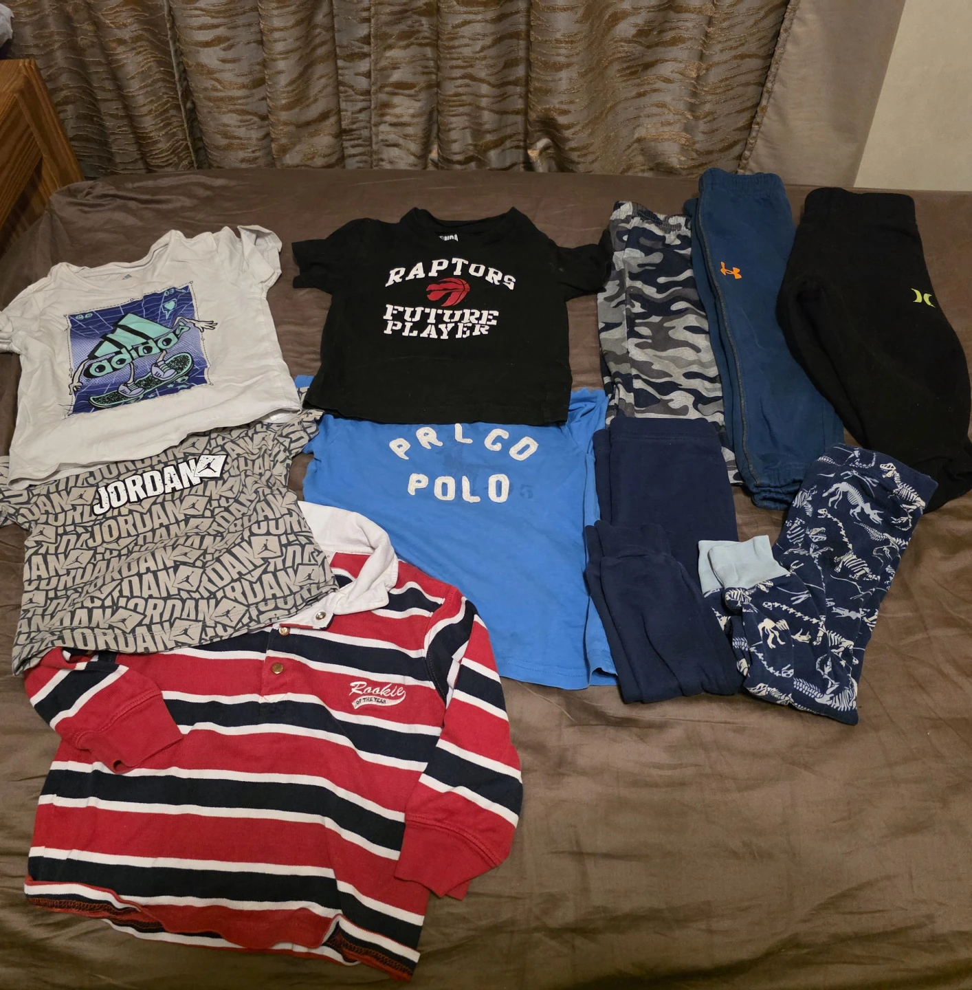 2t Boys' Assorted T-Shirts and Pants 10 piece Bundle - photo 4