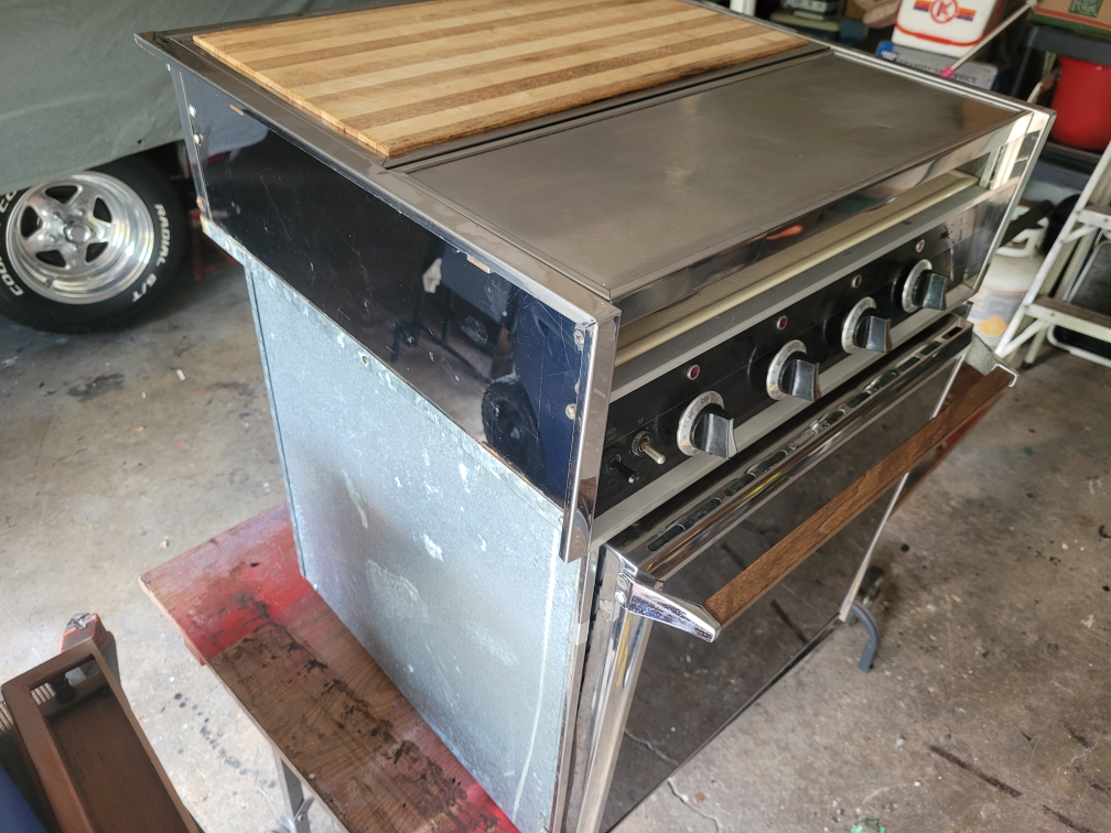 Vintage 3-Burner Electric Stove with Oven - photo 2
