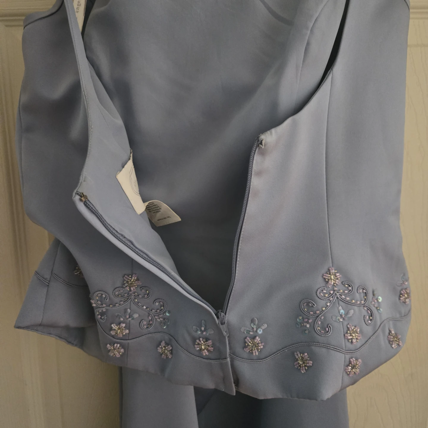 Alfred Angelo Periwinkle Beaded  formal wear - photo 4