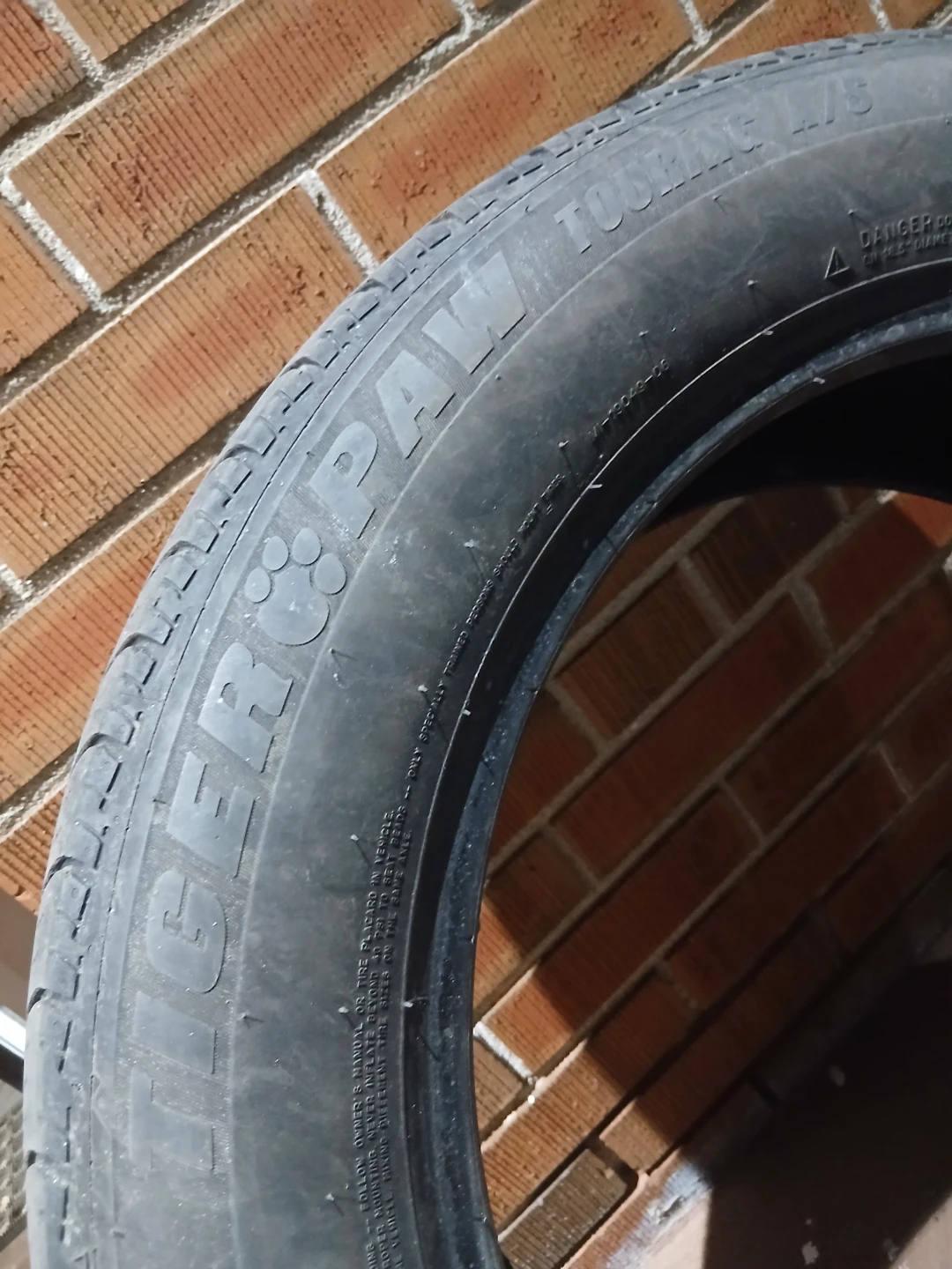 All season tire 225/60R18 100H. - photo 4