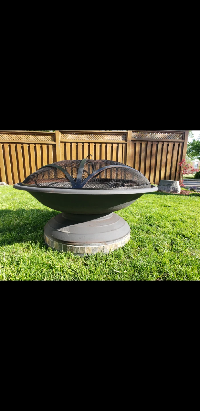 Fire Pit with Mesh Lid XL
