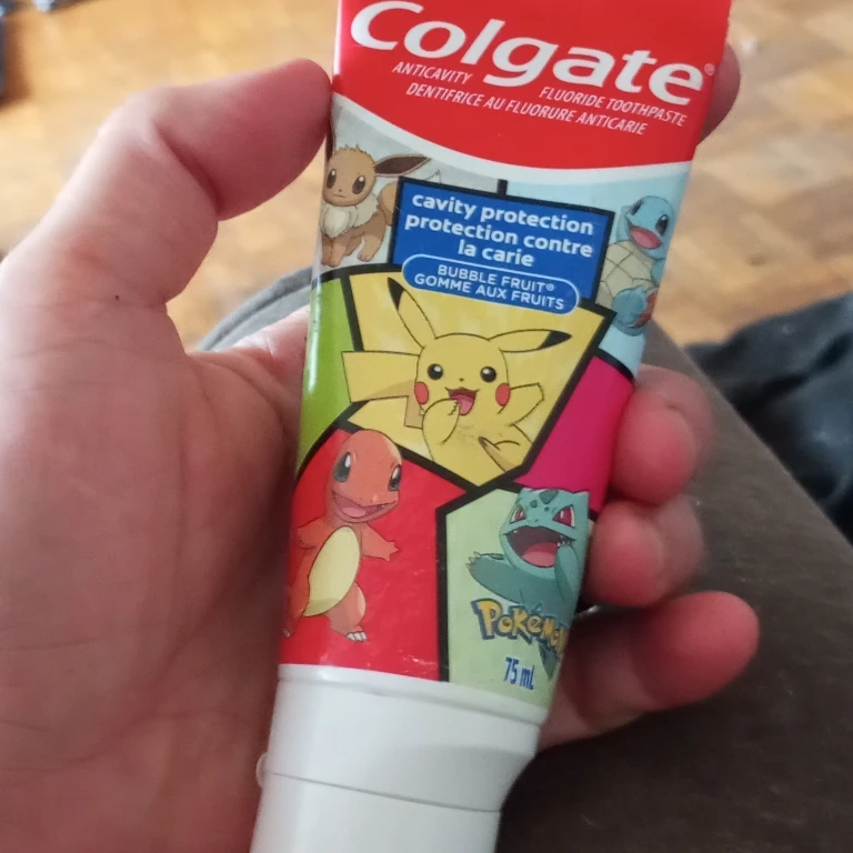 Colgate Anticavity Bubble Fruit Toothpaste with Pokemon