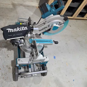 Makita DXT Miter Saw with Stand