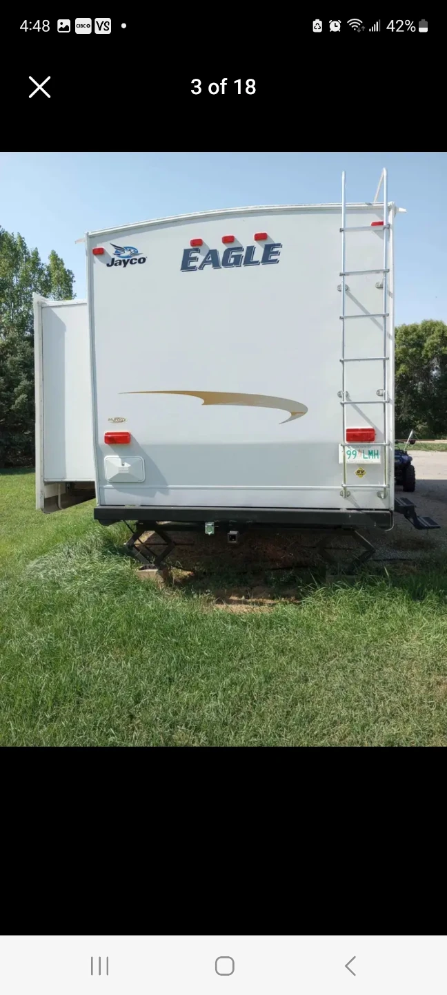 2010 Jayco Eagle 322FKS - photo 4
