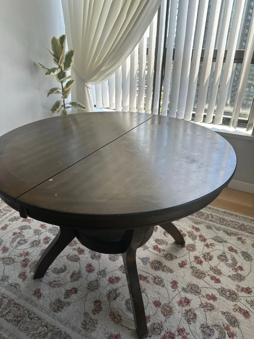 Round Drop Leaf Dining Table with Chairs - photo 2
