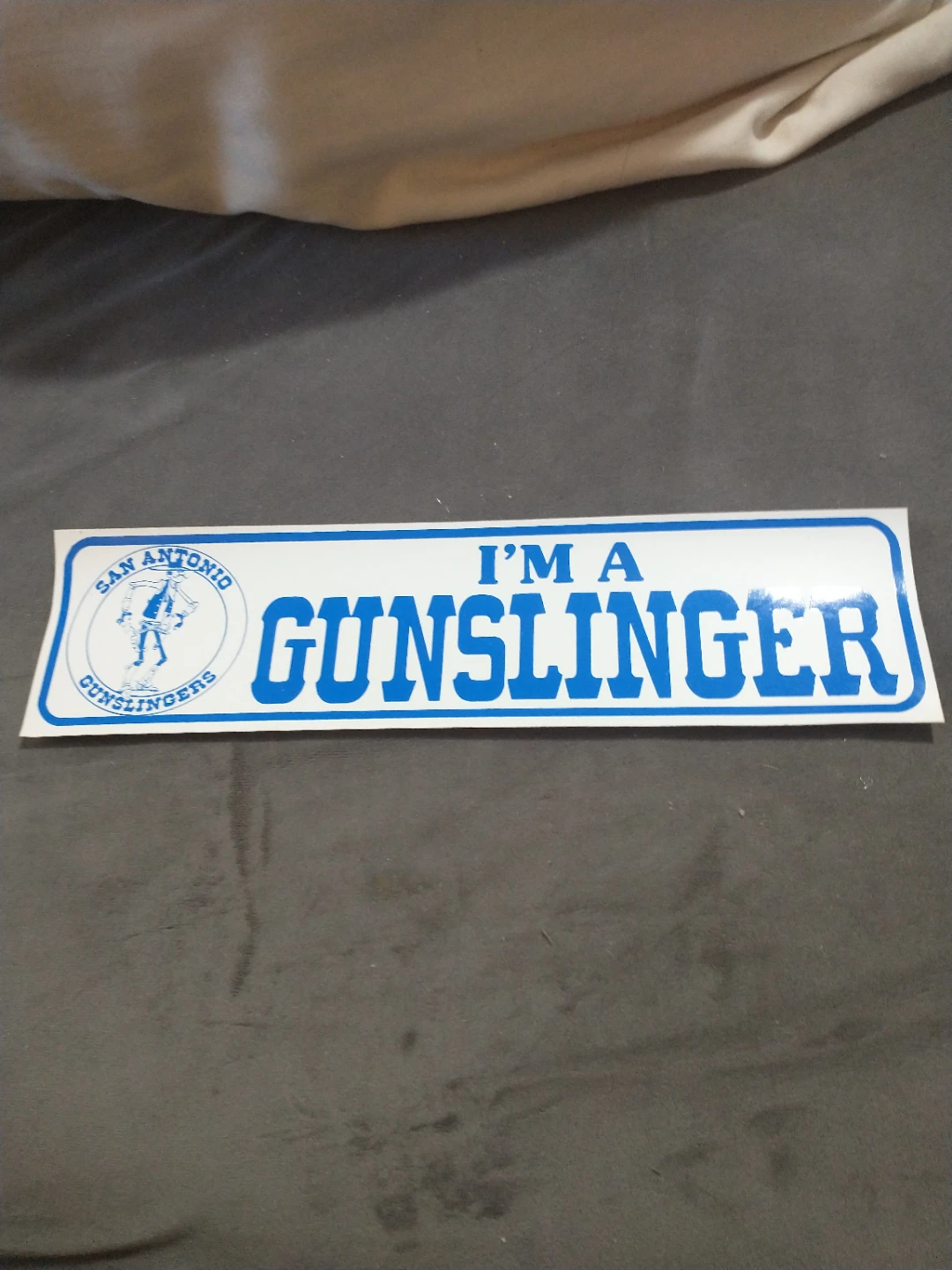Rare 1983-1984 USFL San Antonio Gunslingers Bumper Sticker - photo 3