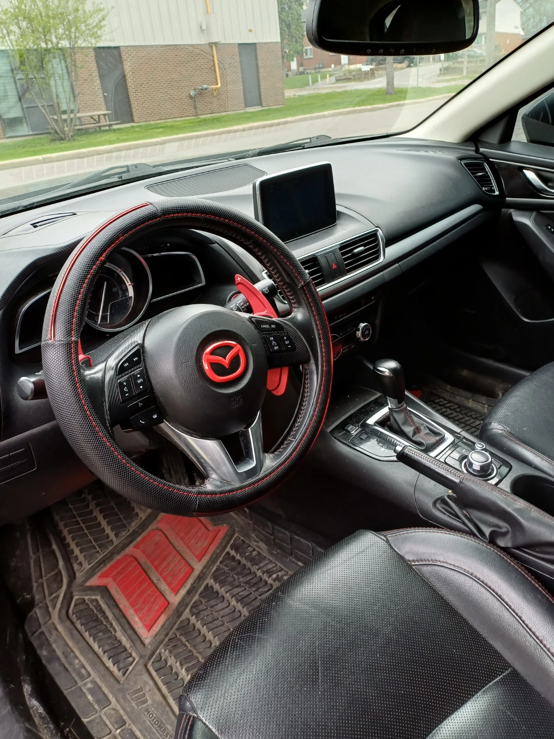 Black Mazda 3 Hatchback - photo 5