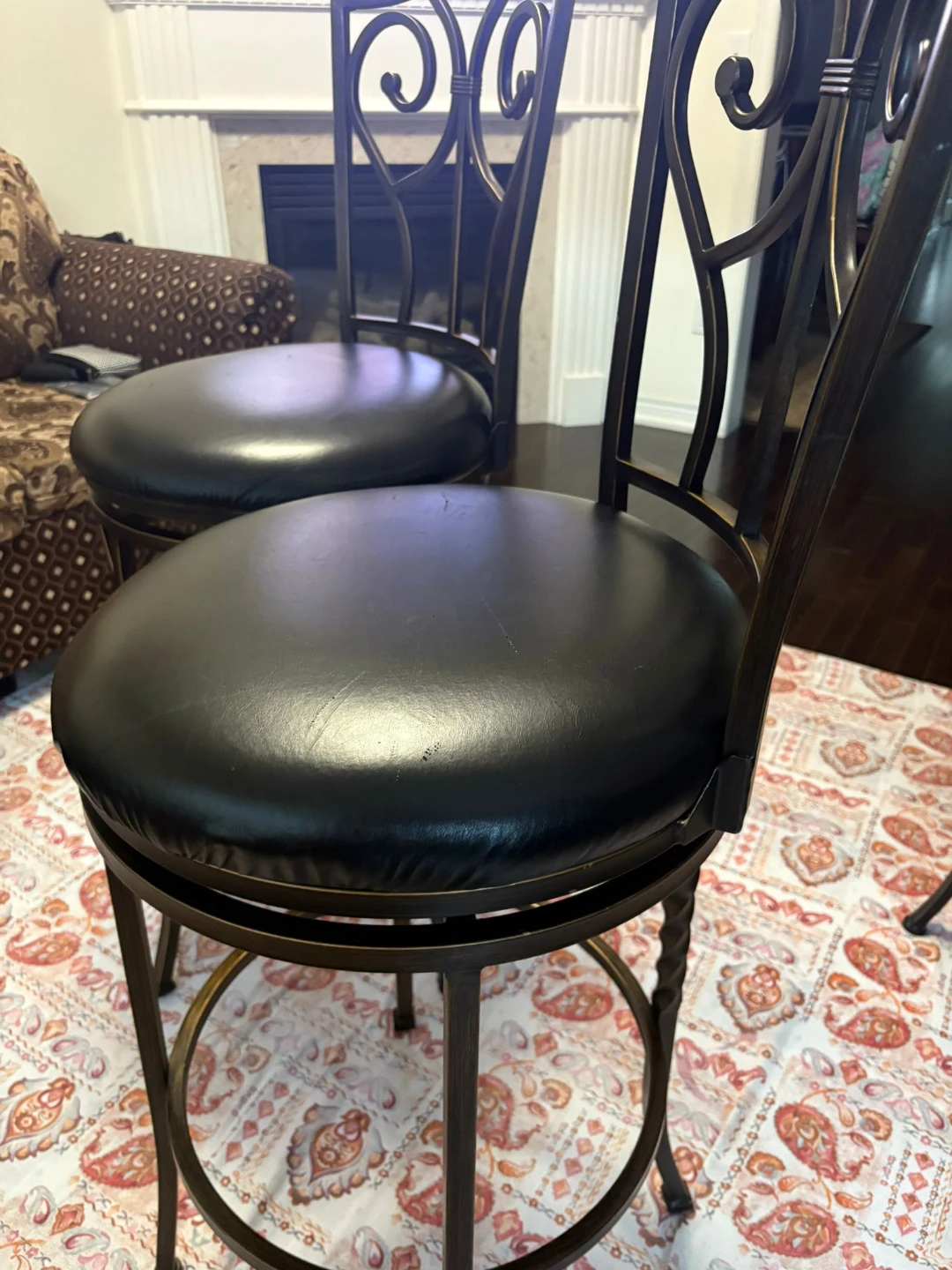 Swivel Bar Stool with Black Faux Leather Seat - photo 3