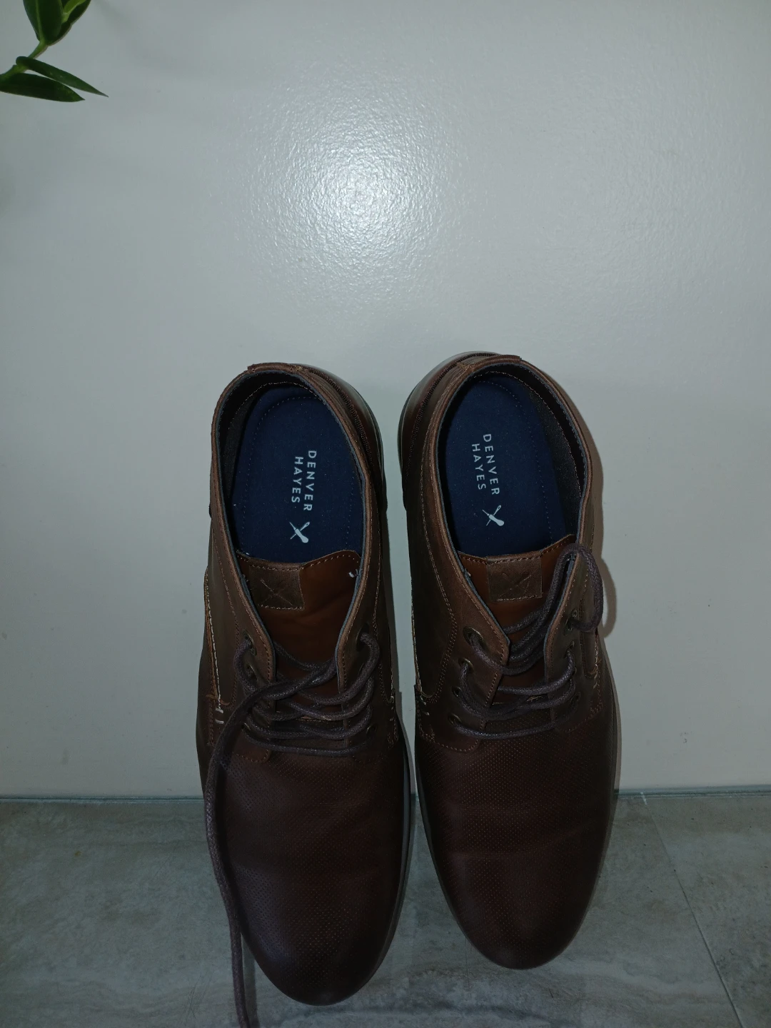 Denver Hayes Brown Chukka Boots