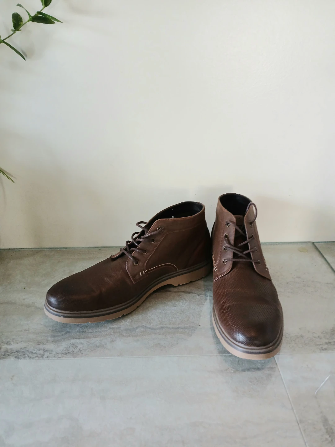 Denver Hayes Brown Chukka Boots - photo 2