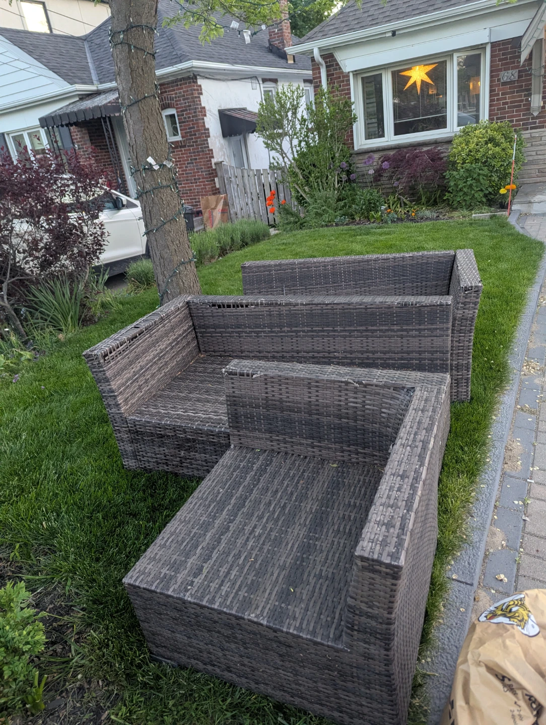 patio sectional base, no cushions - photo 2