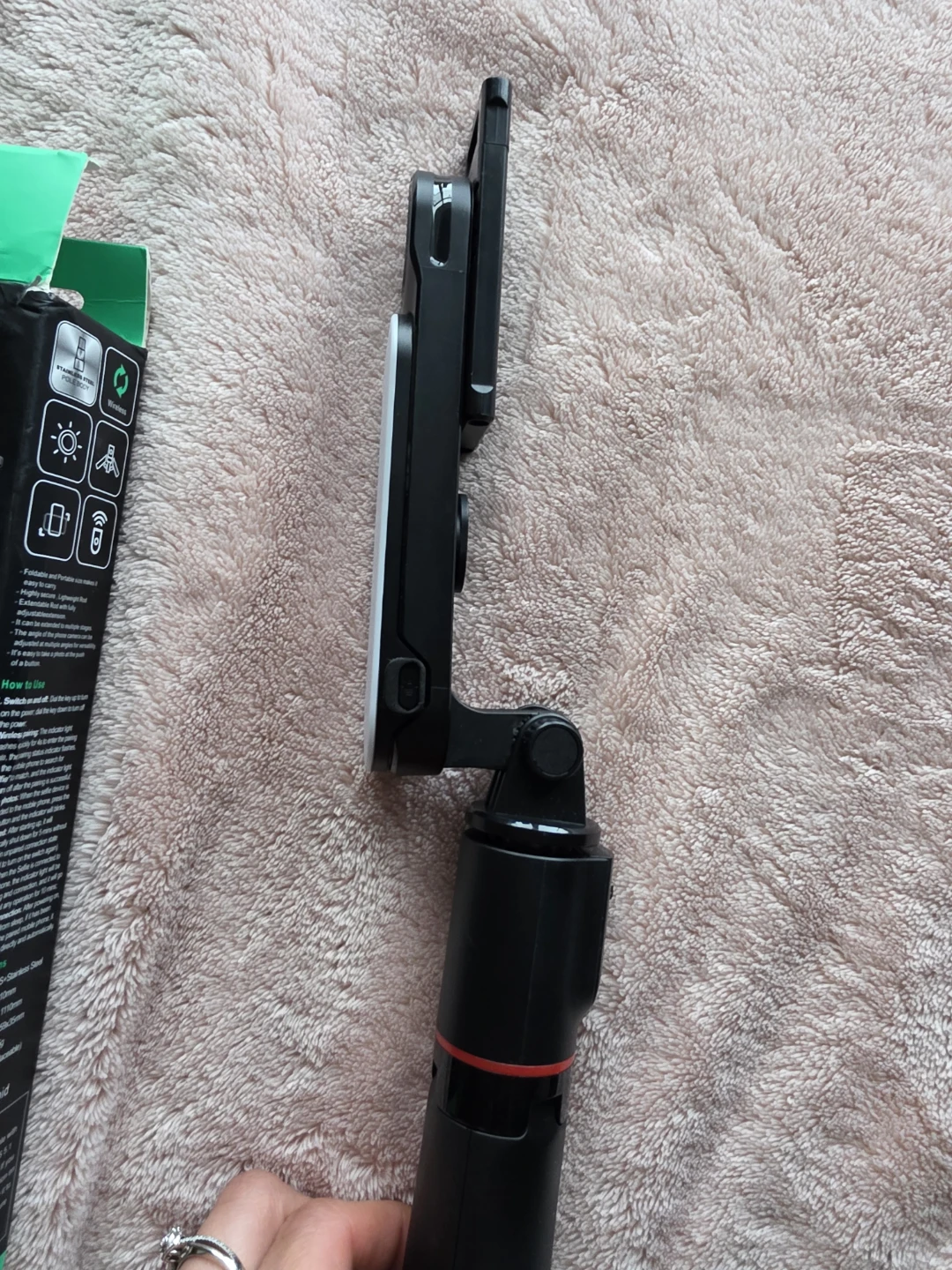Selfie Stick L15 with Fill Light and Tripod - photo 3