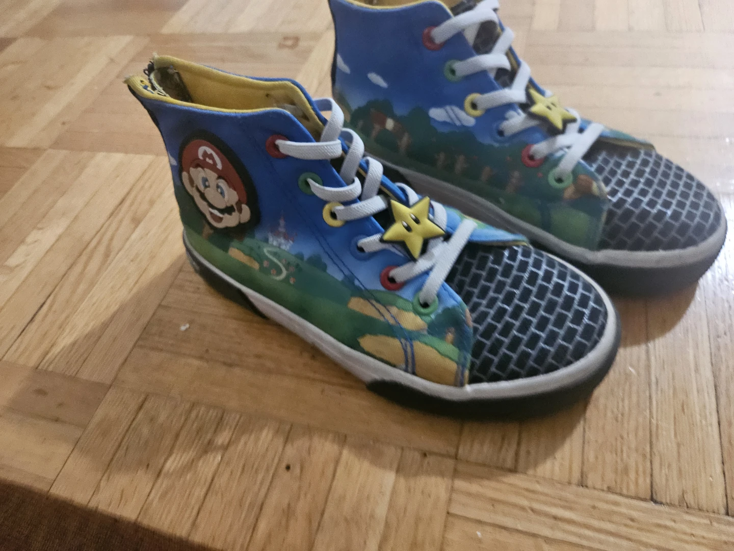 Nintendo Super Mario High-Top Shoes