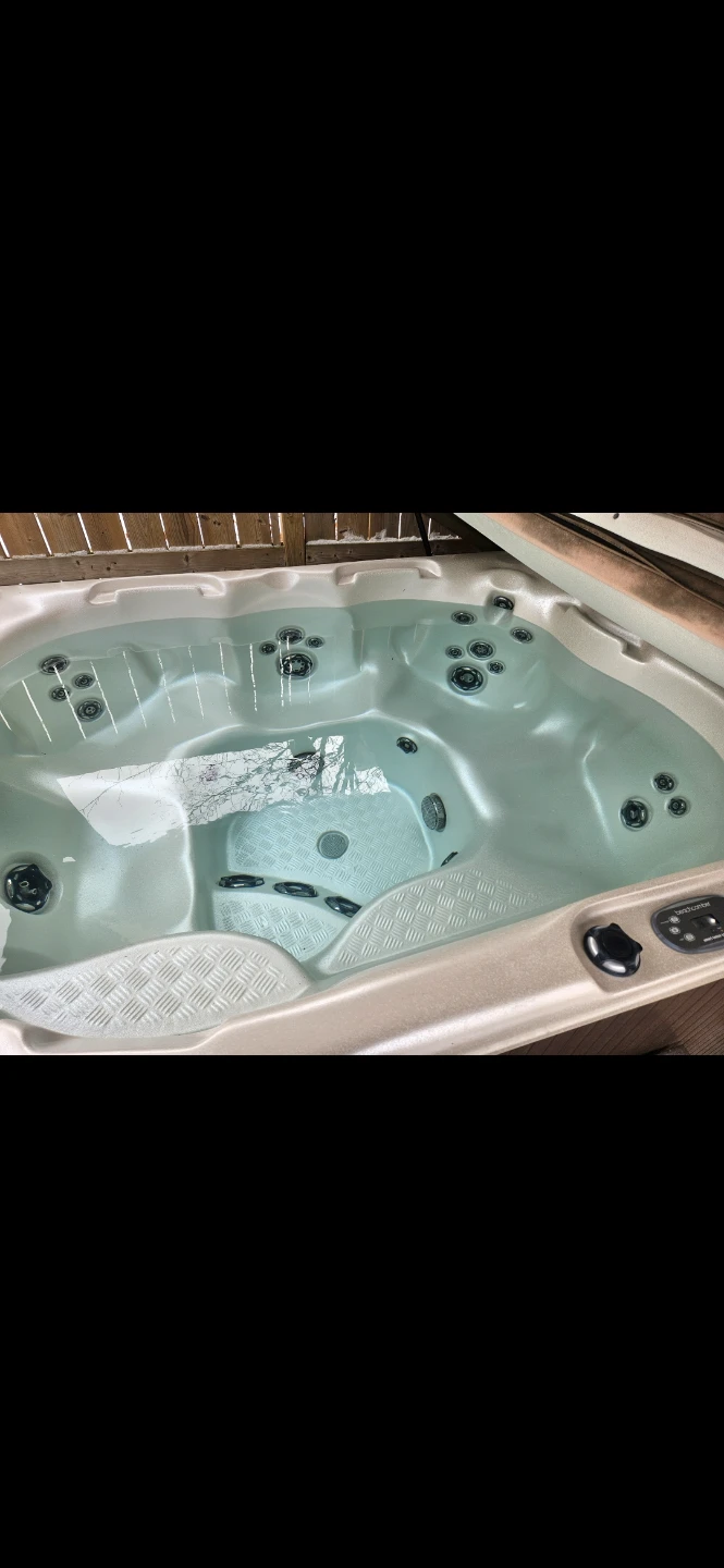 Beachcomber Hot Tubs Model 540