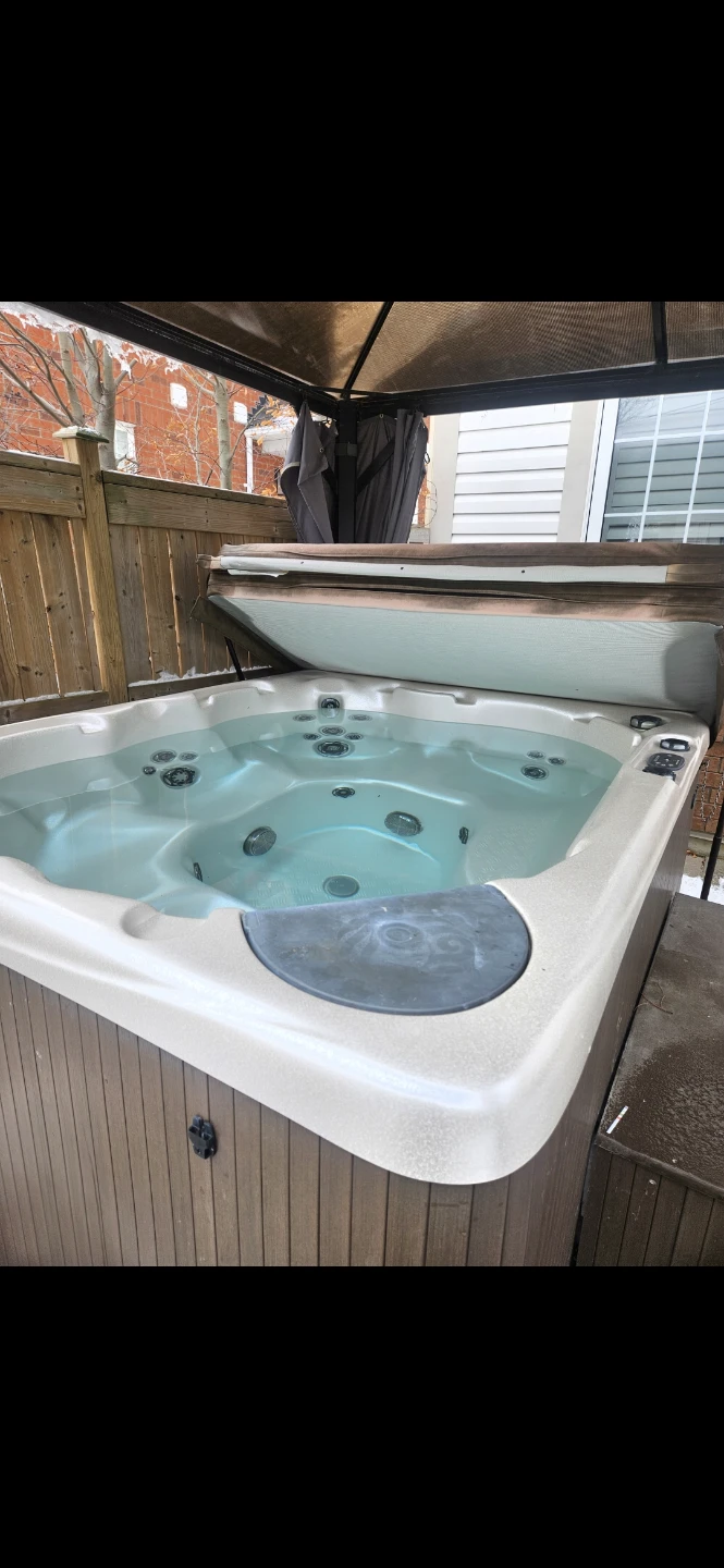 Beachcomber Hot Tubs Model 540 - photo 2