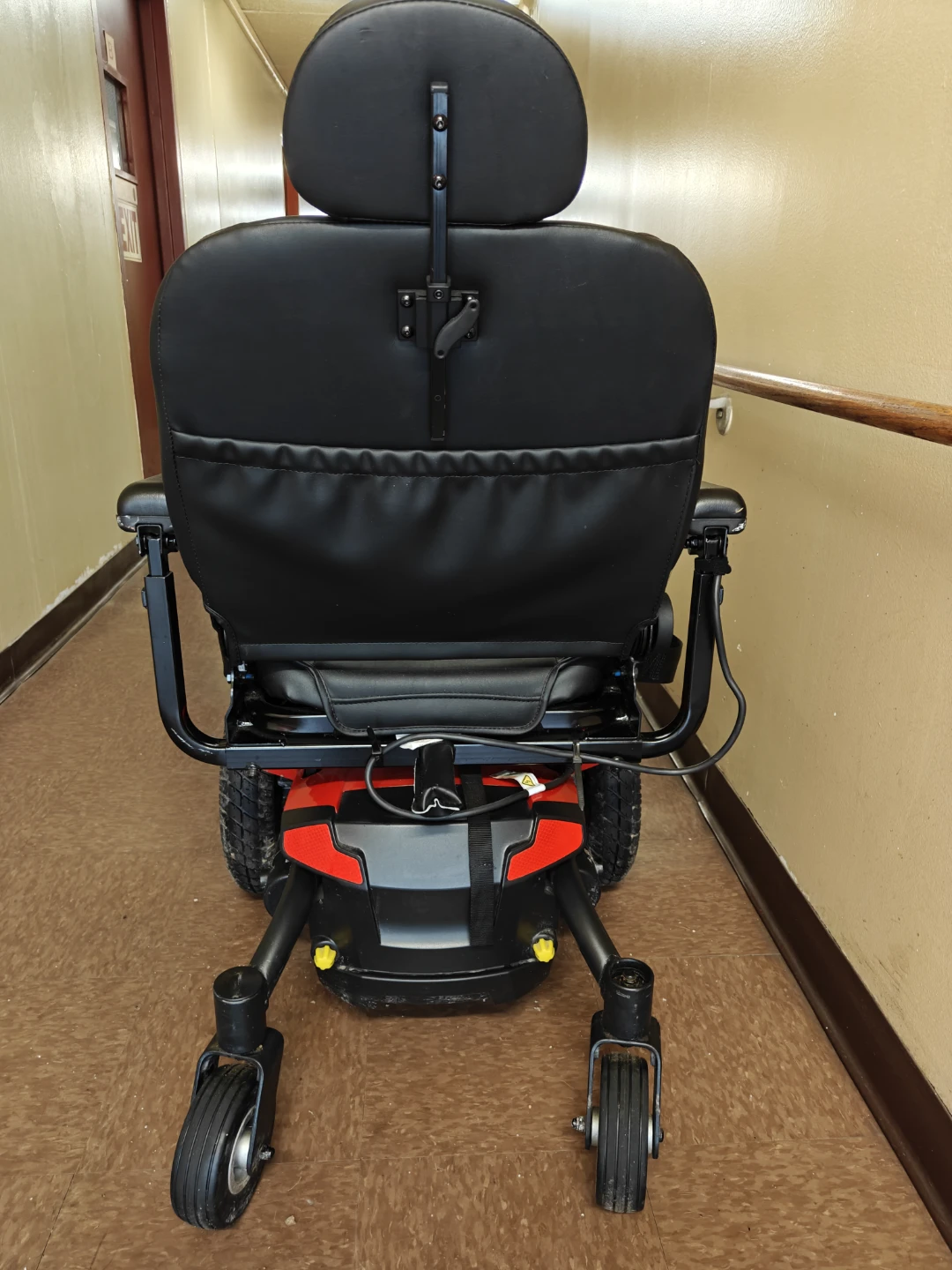 Jazzy Elite HD Power Wheelchair - photo 4