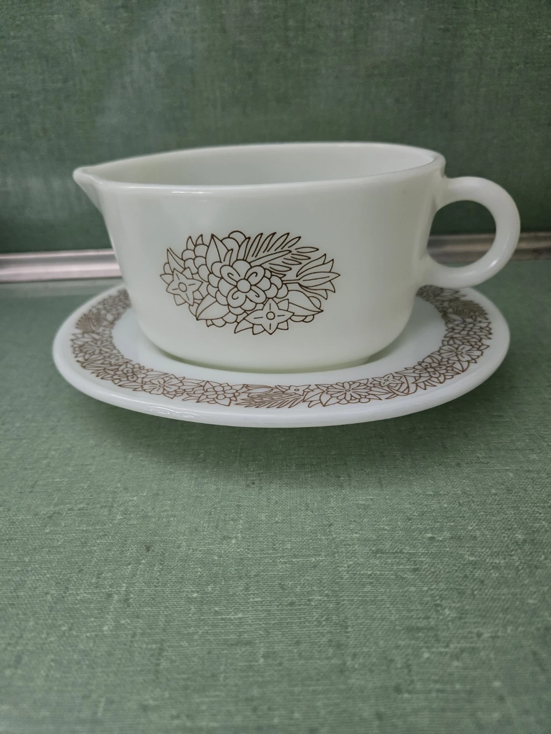 Pyrex Corning Gravy Boat & Underplate