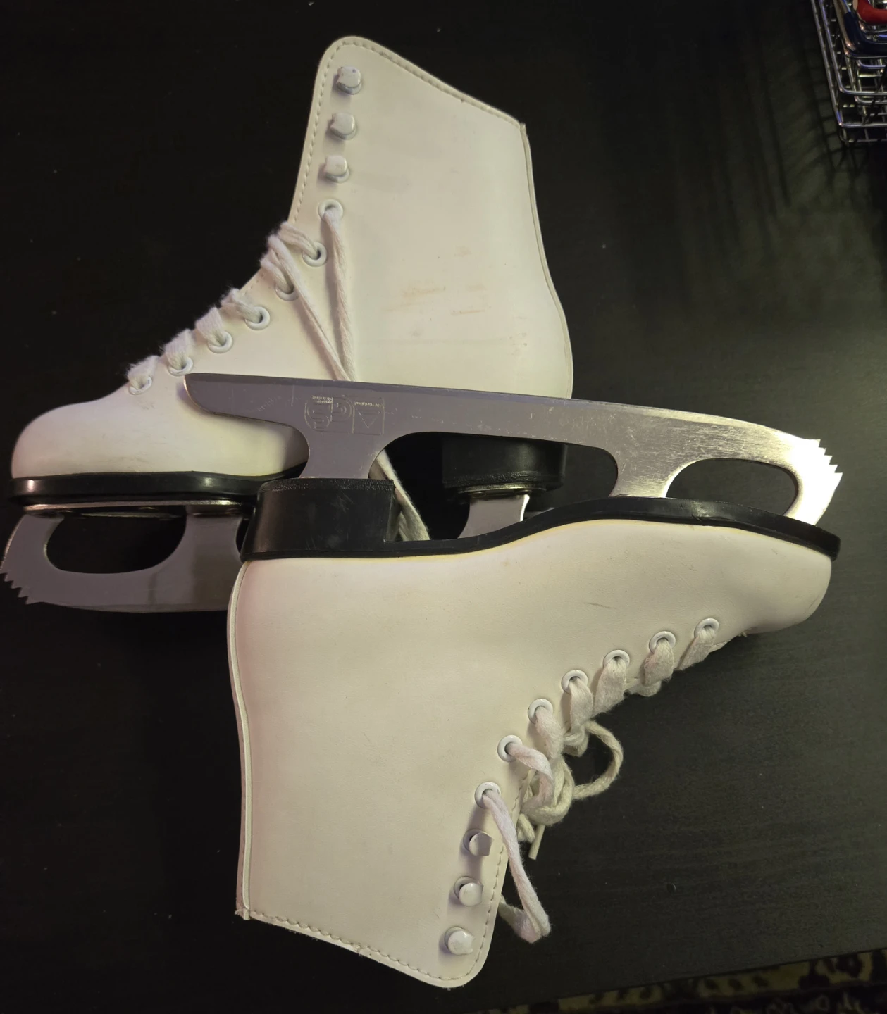 CCM Competitor Figure Skates - photo 5