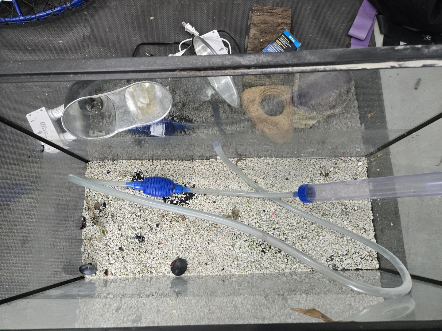 Aquarium Tank with Gravel and Siphon - photo 2