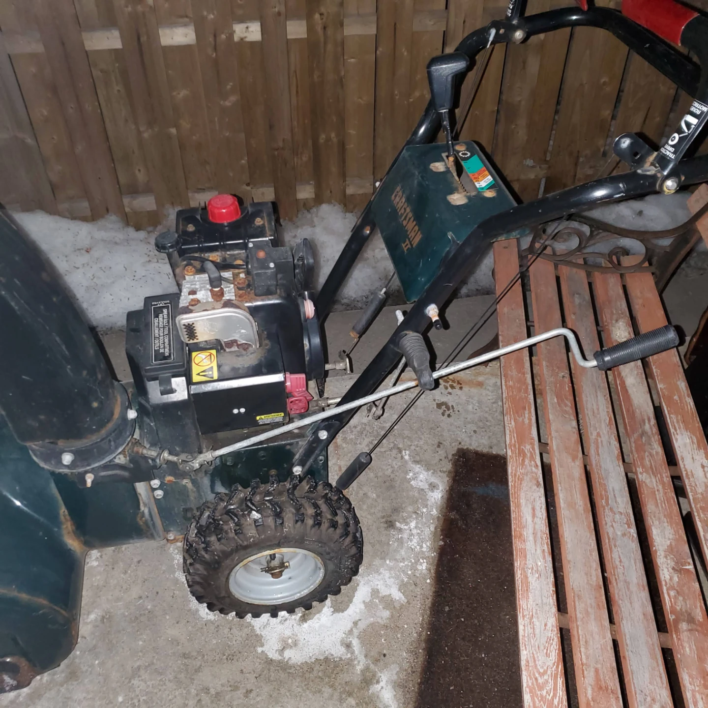 Craftsman 5.0/24 Snowblower - photo 2