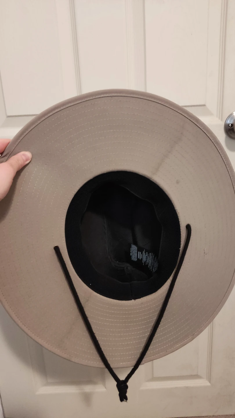 Mask and hat - photo 3
