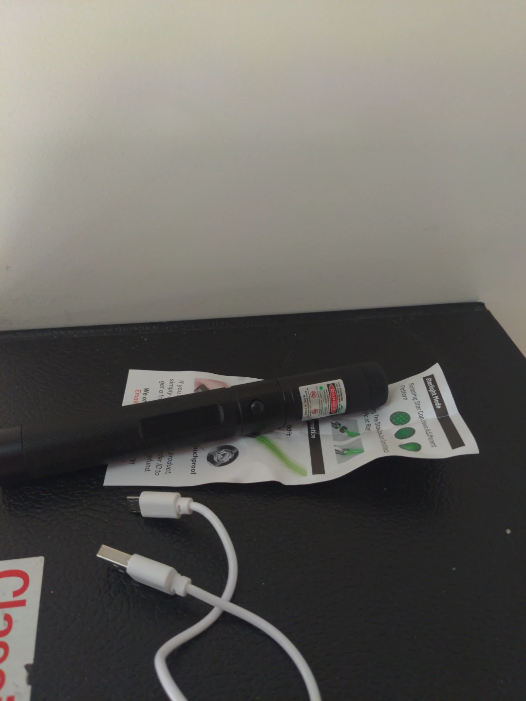 Green Laser Pointer Pen with USB Charging Cable⚽