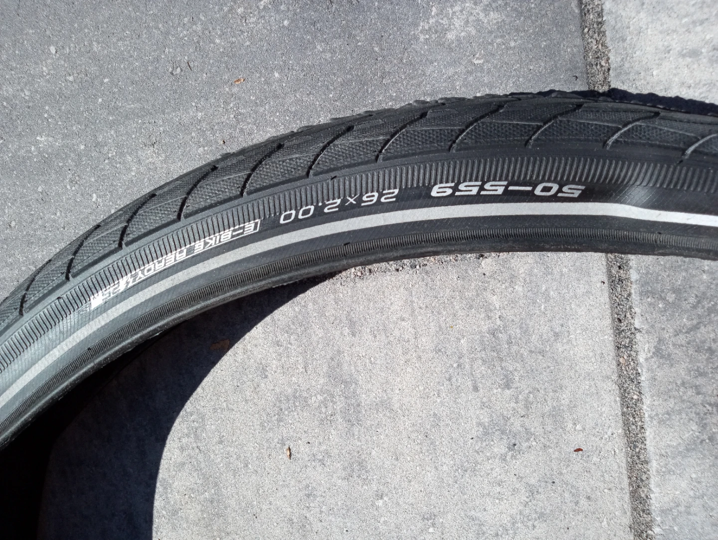 26 x 2.00 (559-50) Schwalbe Marathon Plus E-Bike Tire