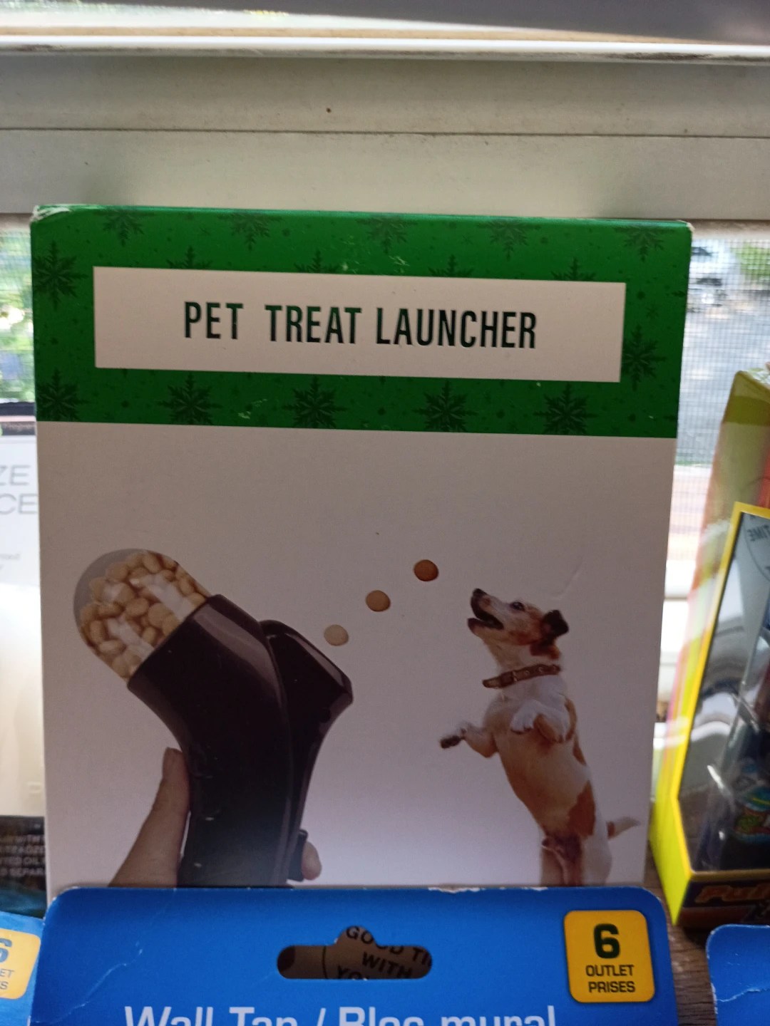 Pet Treat Launcher, six input outlets, etc. - photo 3