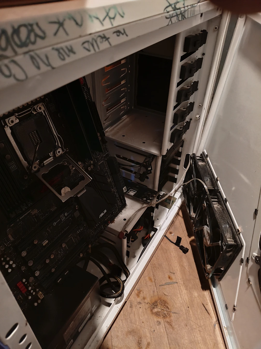 Computer tower