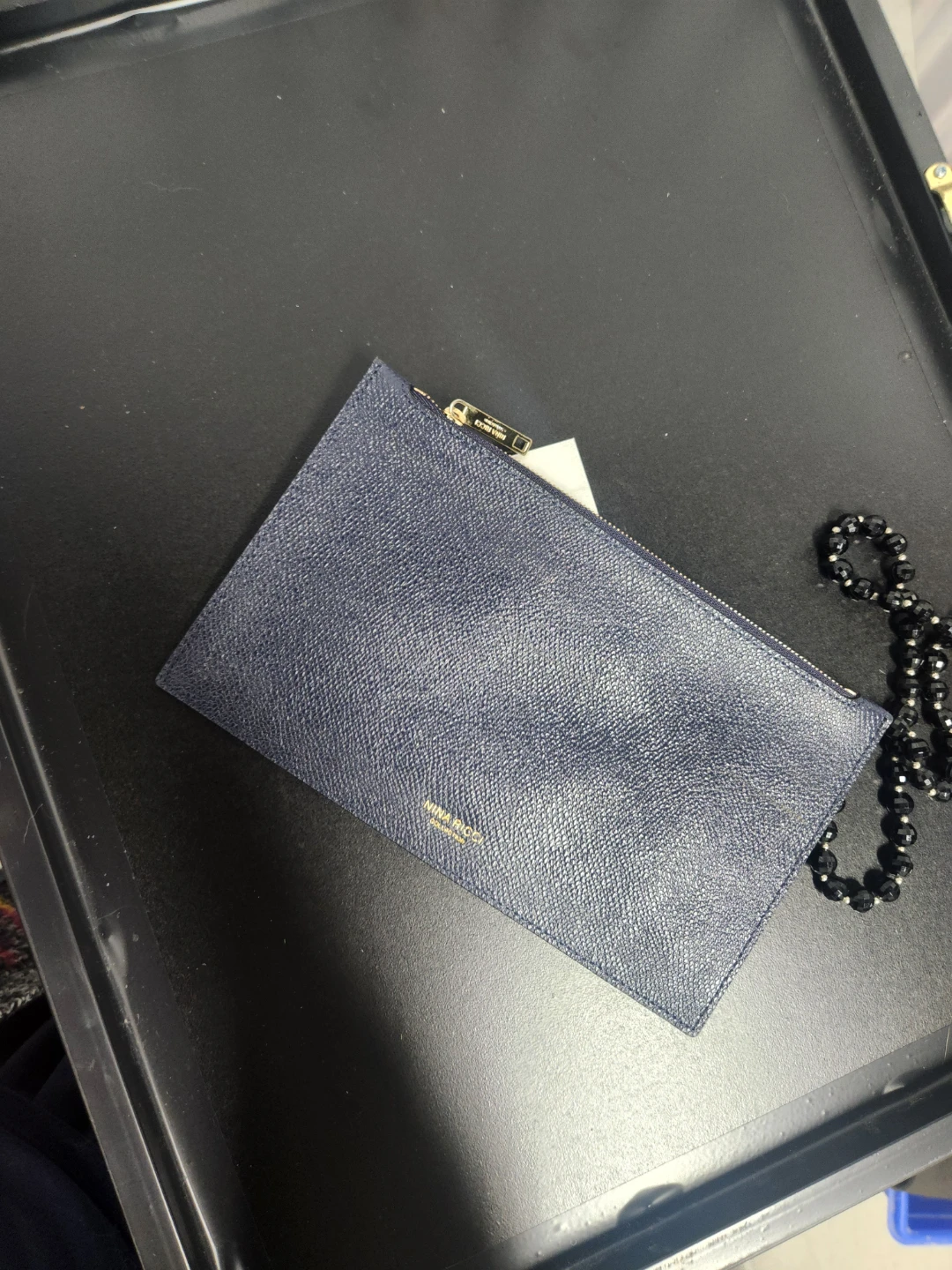 Nina Ricci navy pebbled leather clutch pouch - photo 4