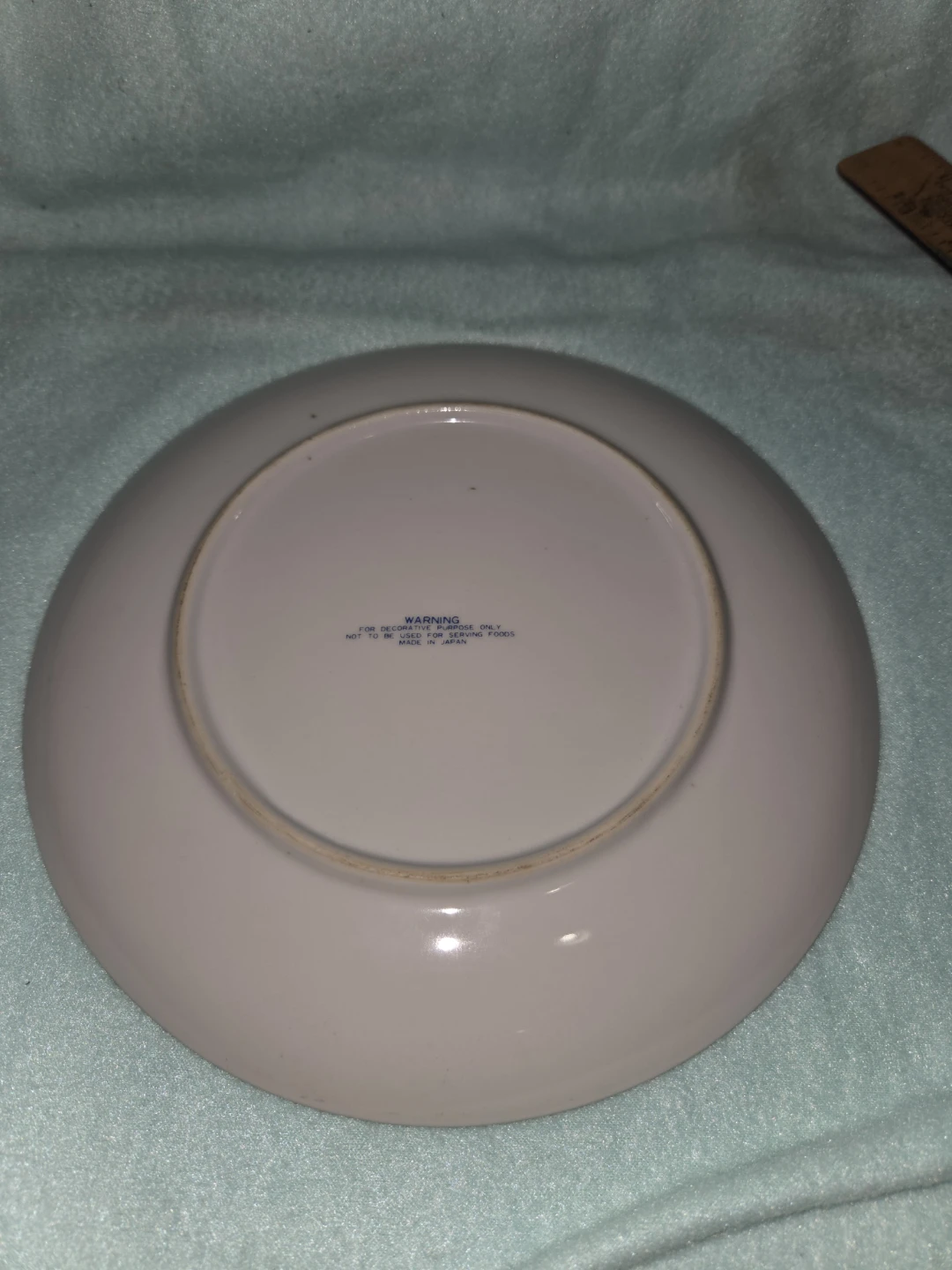A Home in the Wilderness Decorative Plate - photo 4