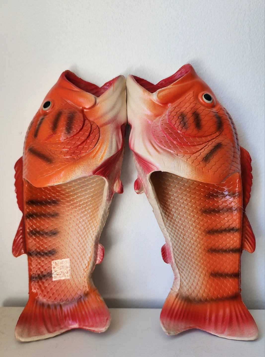 Funny Orange Fish Pool Slides * Gimmicky Slippers * Kitsch * NEW - photo 2