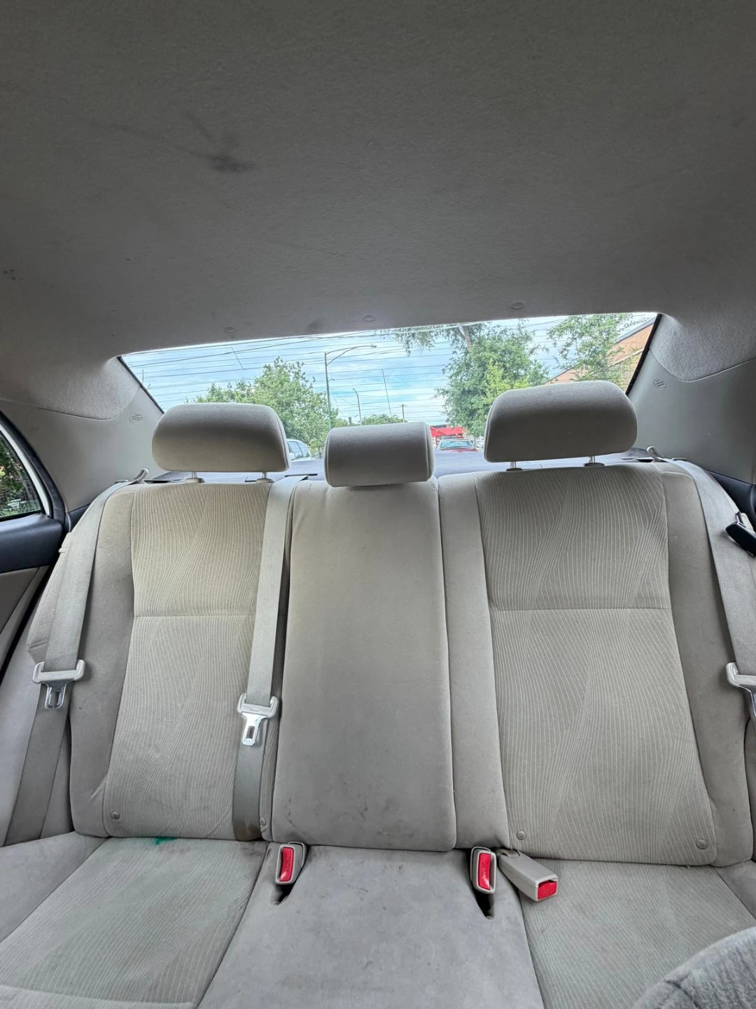 White Toyota Corolla Sedan 2013 - photo 5