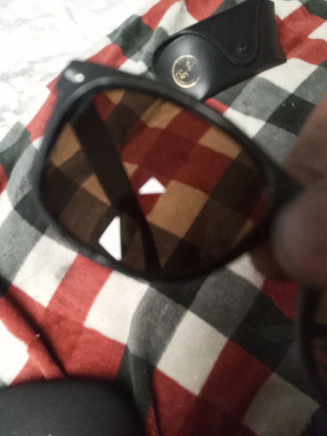 Ray-Ban Sunglasses with Case - photo 3