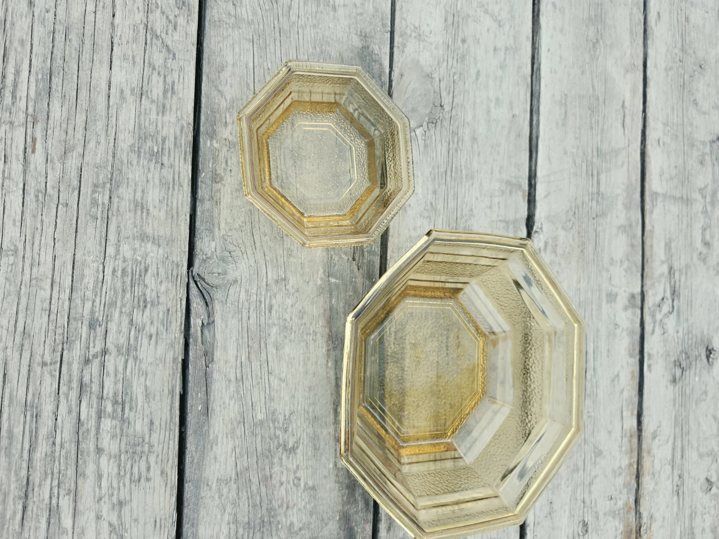 Amber Glass Octagonal Bowls (Set of 2) - photo 2