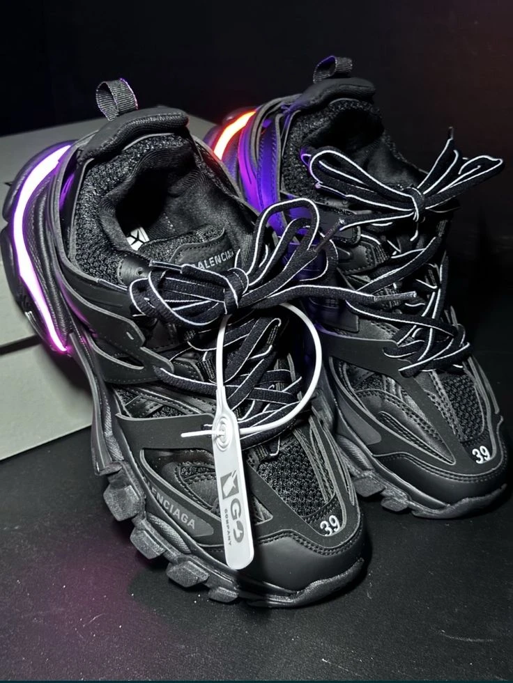 Balenciaga Track Sneakers Size 39 Black - photo 2