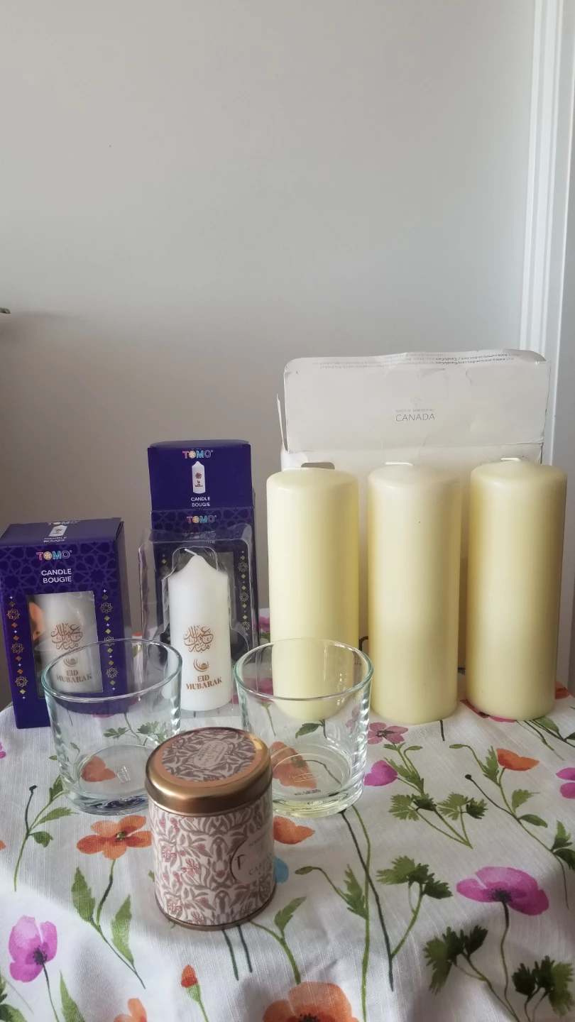 Yummi Candle Set and Assorted  Items