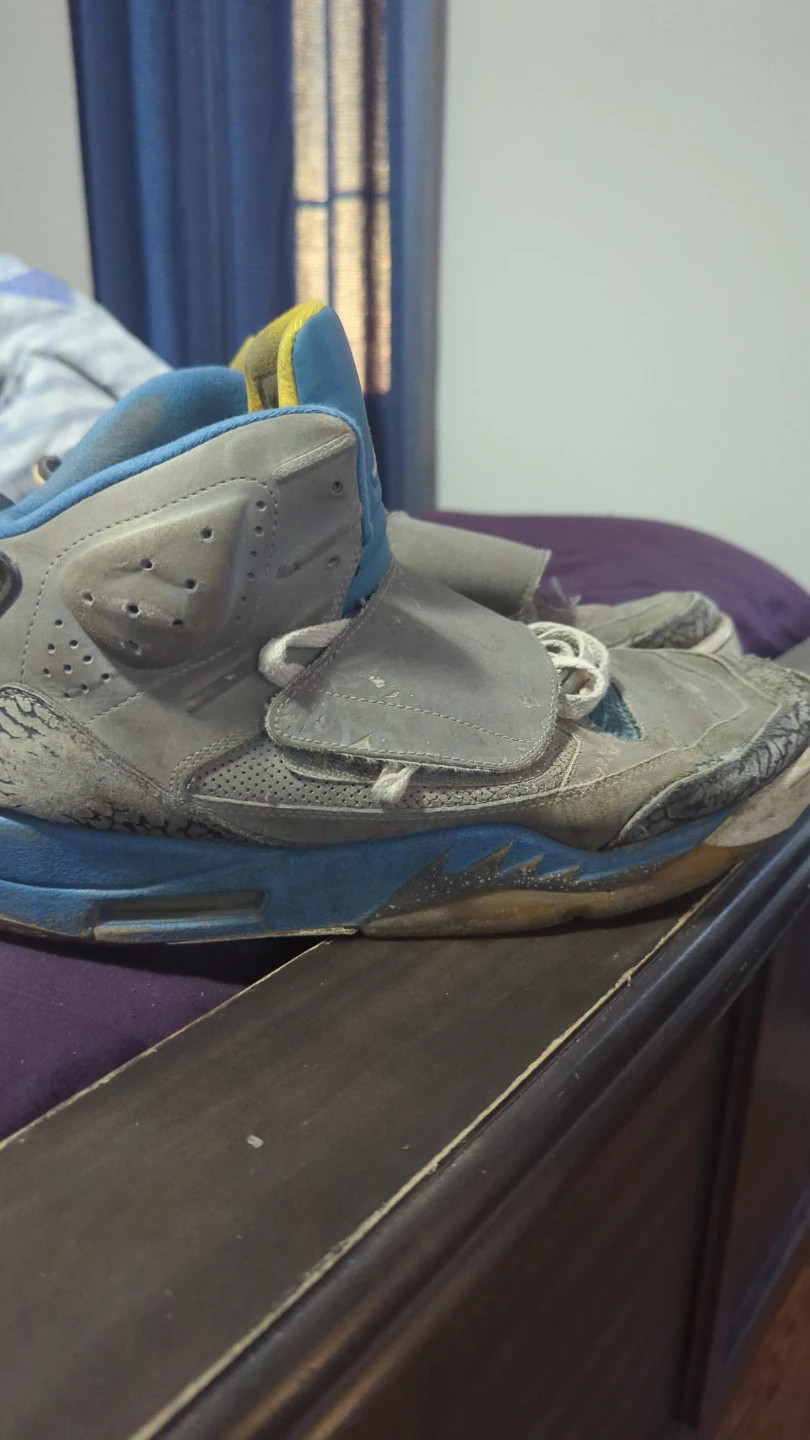 Jordan Flight Club 91 Shoes - photo 2