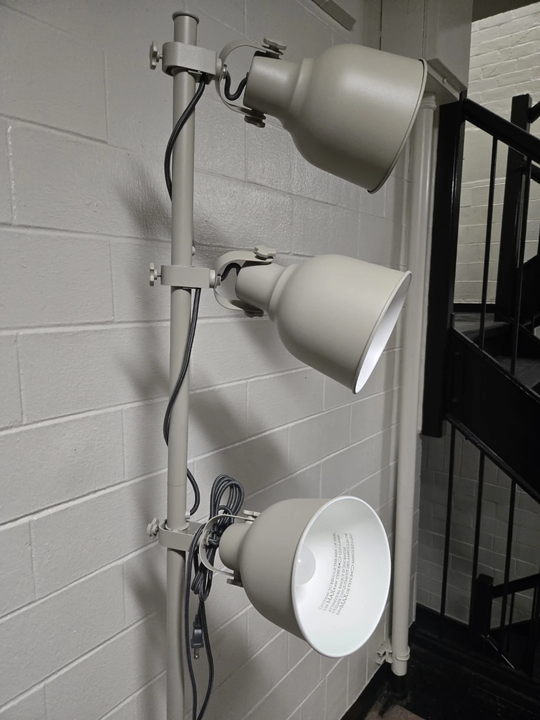 IKEA HEKTAR 3-Spot Floor Lamp Cream (Bulbs Included) - photo 3