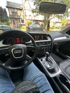 Black Audi A4 Sedan - photo 4