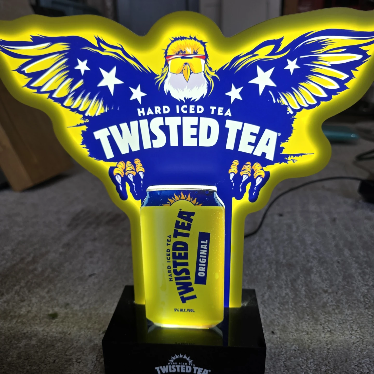 Twisted Tea Hard Iced Tea Light-Up Sign with fanny pack - photo 3