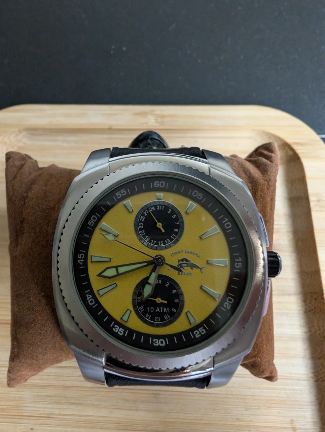 Tommy Bahama "Relax" Yellow Dial Watch - photo 5