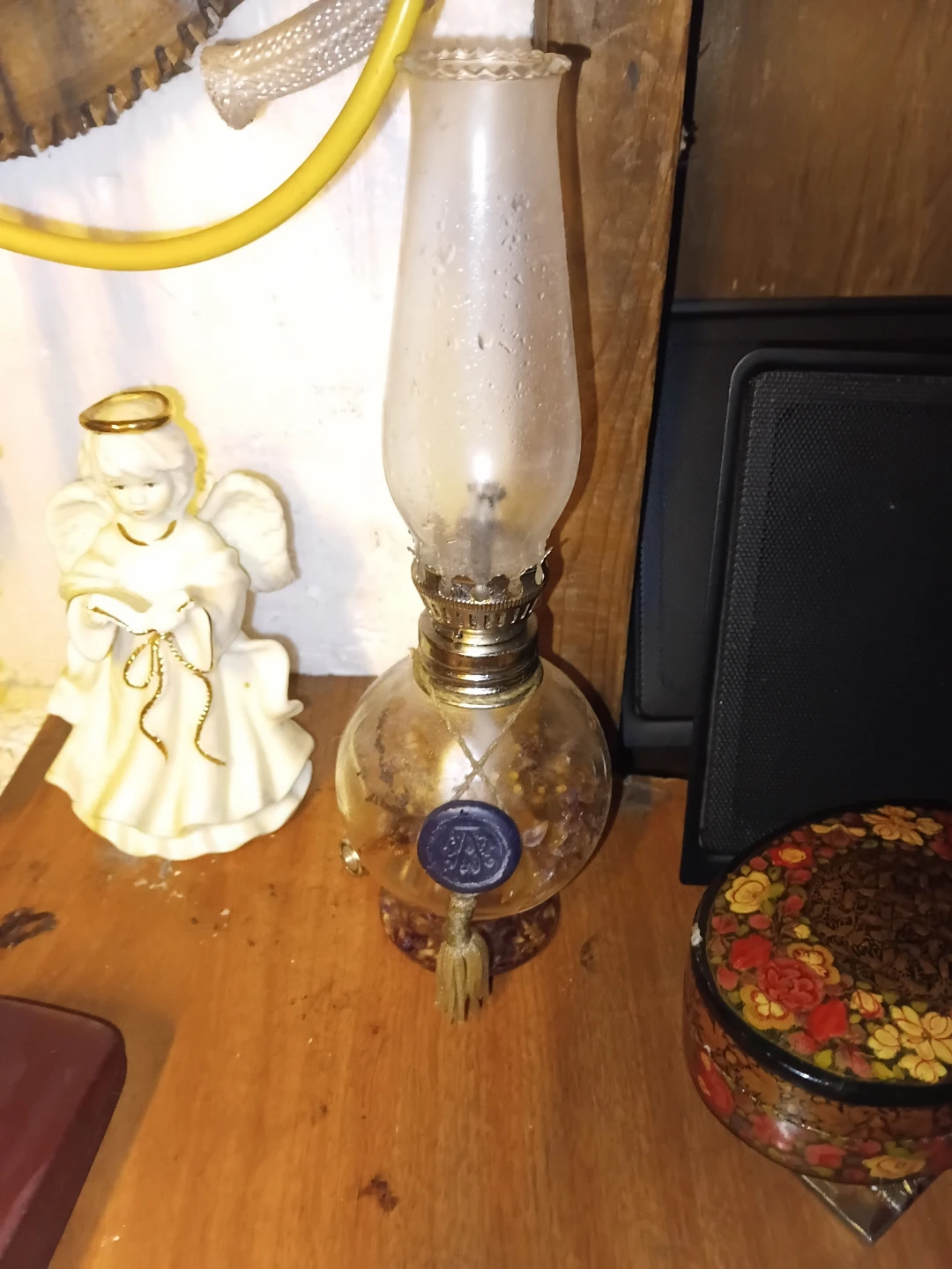 Vintage Oil Lamp with Frosted Glass Shade
