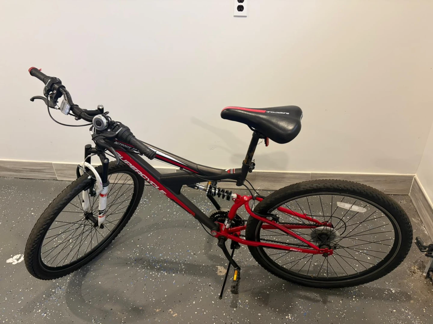Supercycle Nitrous Mountain Bike