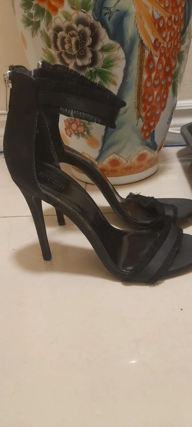 Black Heeled Sandals with Fringe - photo 4