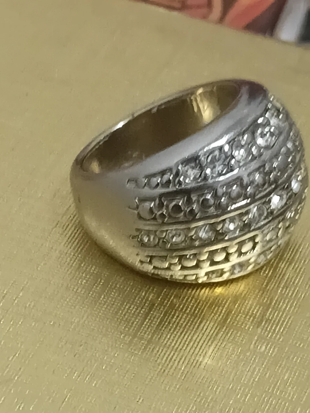 Women's Ring with Rhinestones